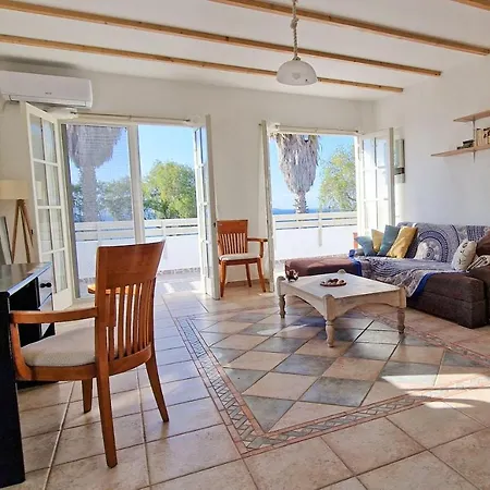 Beachlife: The Apartment Marmari  Exterior photo